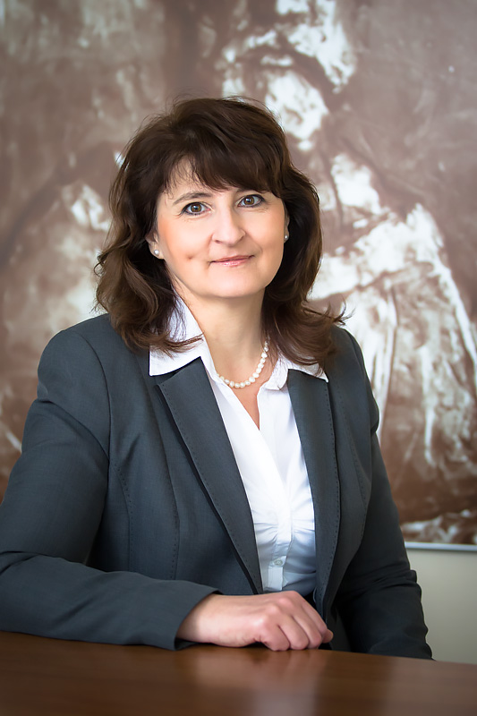 doc. PhDr. Adriana Récka, PhD., univ. prof.