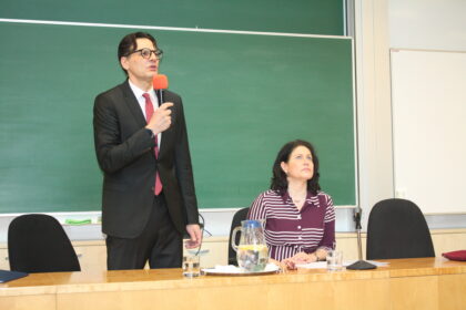 Docent Gábor Pintes bude opäť dekanom PF UKF