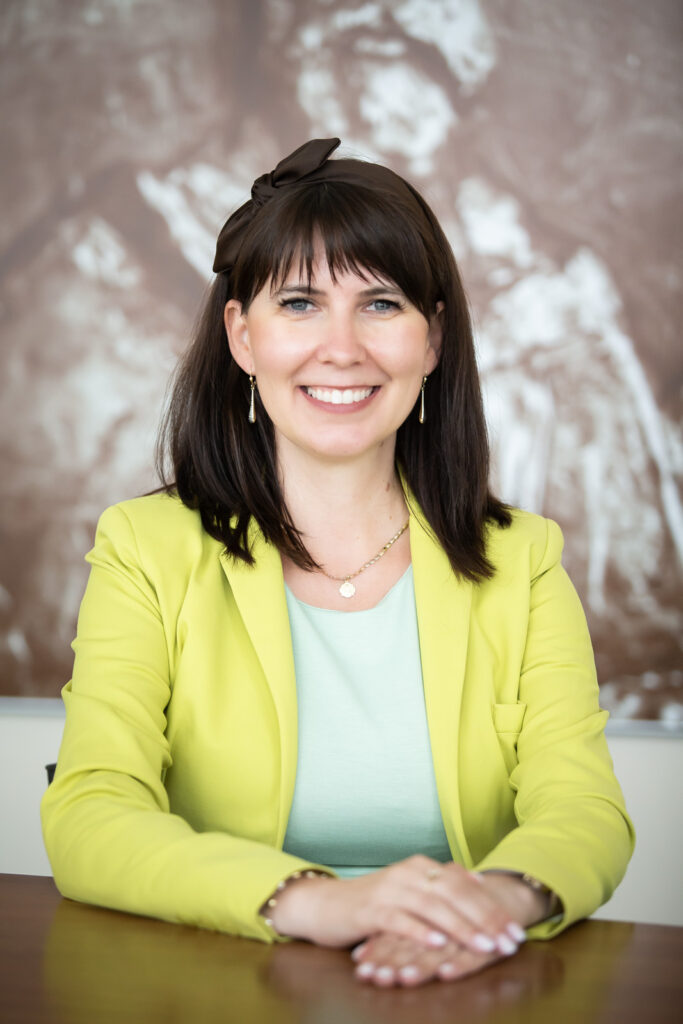 doc. PaedDr. Katarína HOLLÁ, PhD.